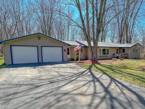 4121 W Shaffer Road, Coleman MI 48618 home for sale