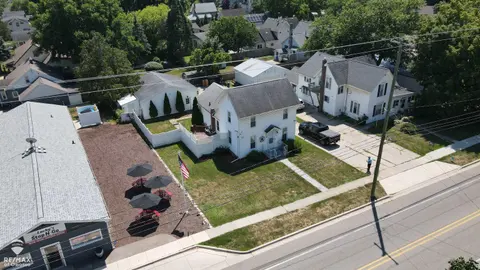 614 E Oliver Street, Owosso MI 48867 home for sale