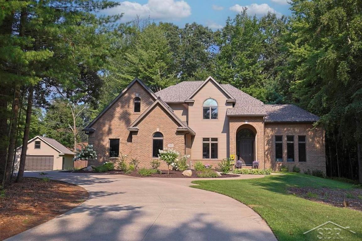 5004 Bristlecone Drive, Midland MI 48642 photo 1