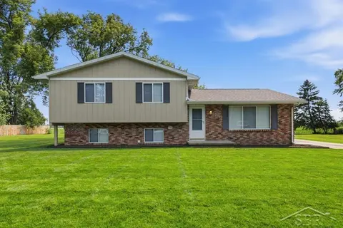 1790 Midland Road, Bay City MI 48706 home for sale