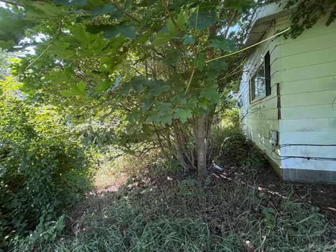 4310 E Laporte Road, Freeland MI 48623 photo 2