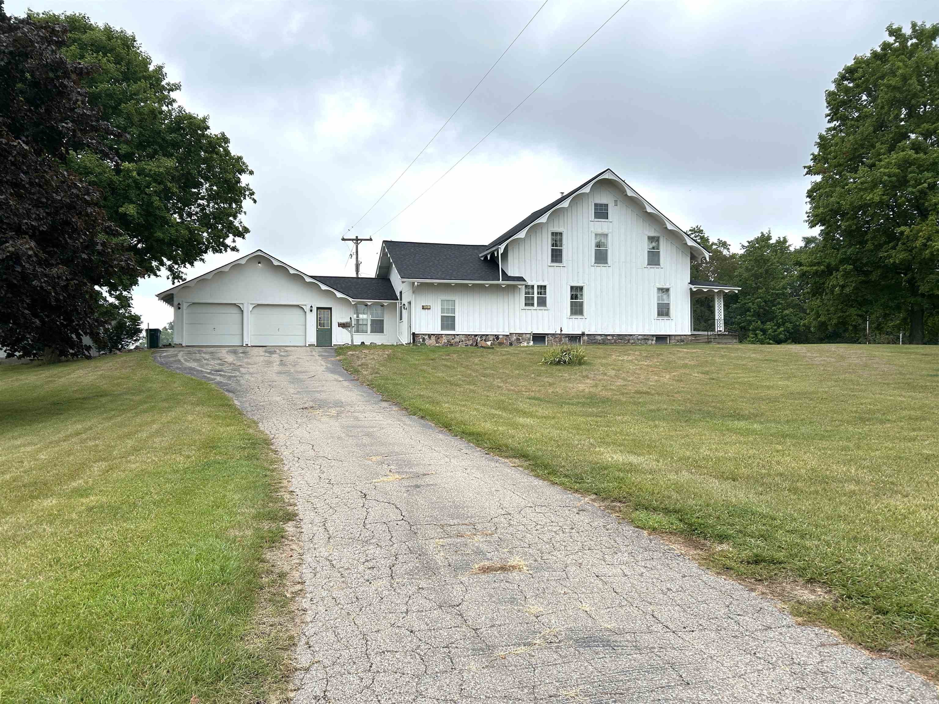 5821 Cole Road, Bancroft MI 48414 photo 1