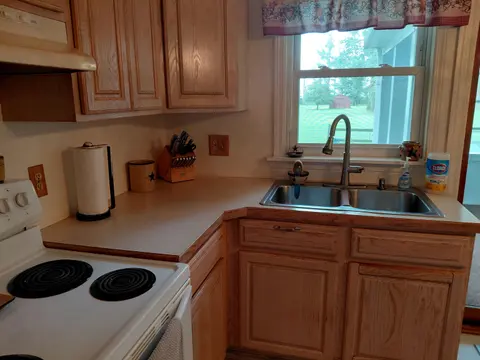 1149 Wetters Road, Kawkawlin MI 48631 photo 3