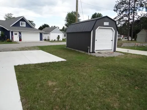 5469 Heron Cove Road, Beaverton MI 48612 photo 2