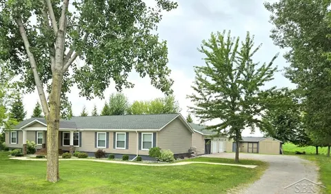 1110 W Townline 14 Road, Auburn MI 48611 photo 3