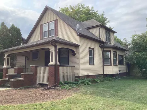 1800 Kosciuszko Avenue, Bay City MI 48708 photo 2