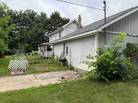 6460 E Bennington Road, Durand MI 48429-9792 photo 2