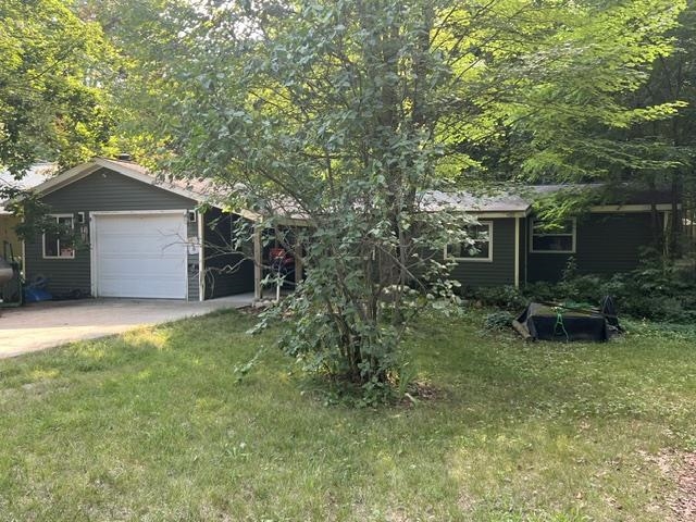 723 Circle Drive, Harrison MI 48625 photo 1