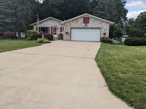 2451 Westbury Drive, Saginaw MI 48603 home for sale