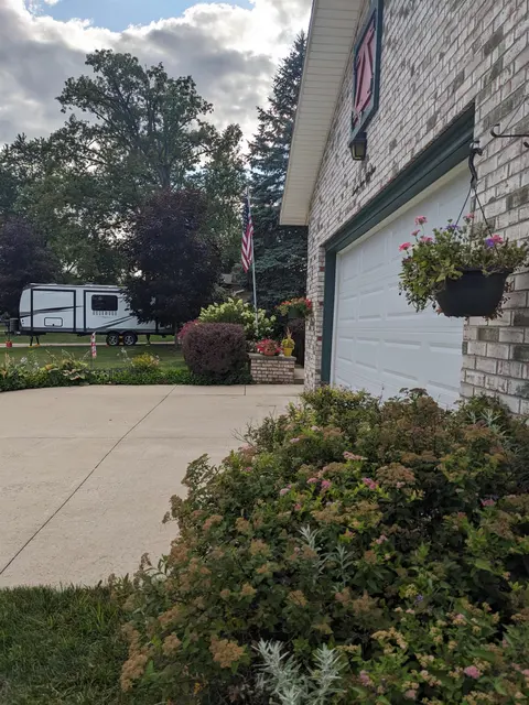 2451 Westbury Drive, Saginaw MI 48603 photo 5