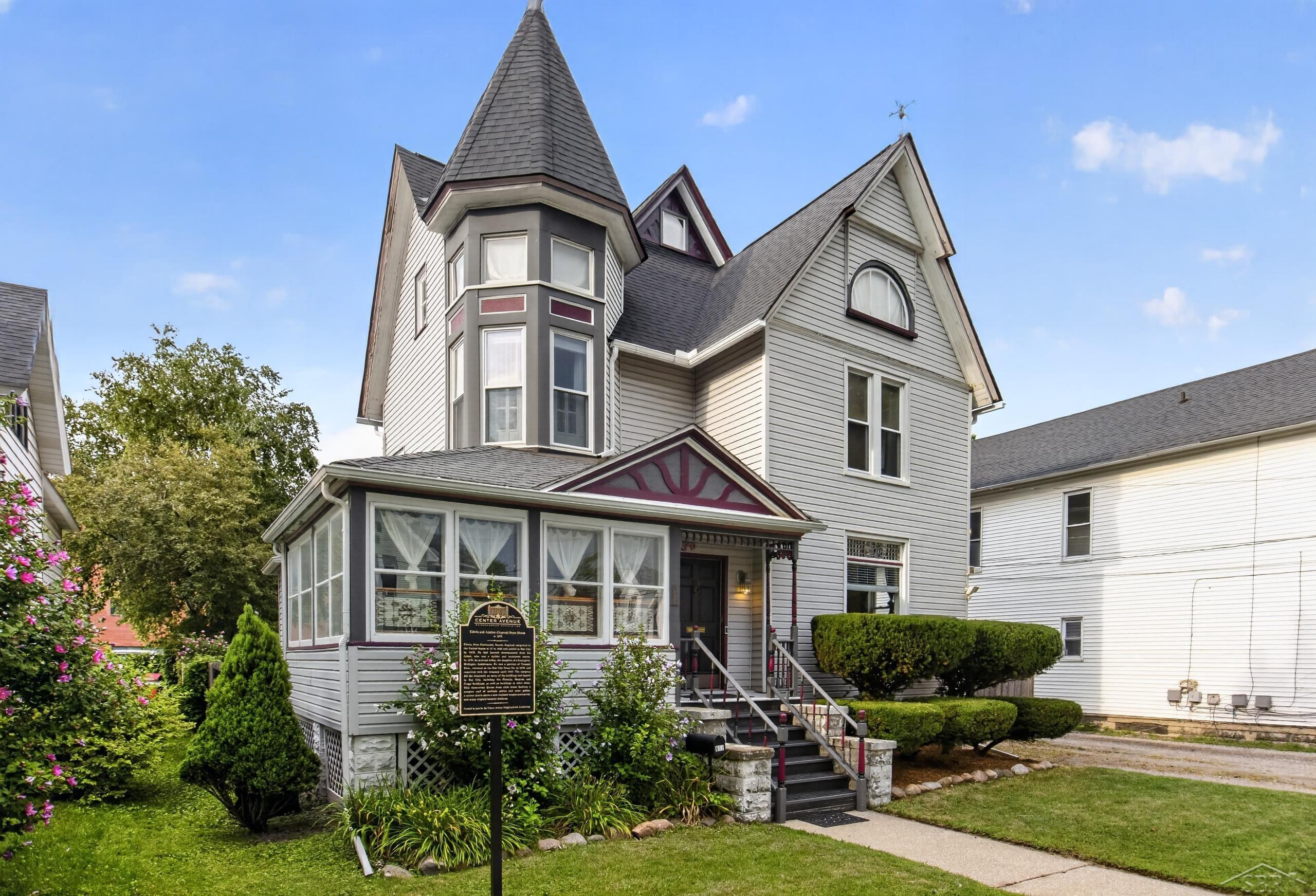 911 Mckinley Avenue, Bay City MI 48708 photo 1