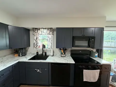 302 N Kingsley Street, Corunna MI 48817 photo 3