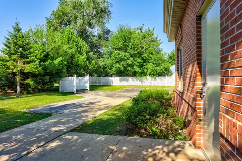 2010 15th Street, Bay City MI 48708 photo 4