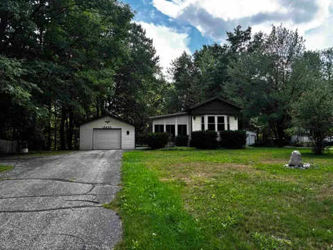 2233 Oakridge Drive, Farwell MI 48622 photo 3