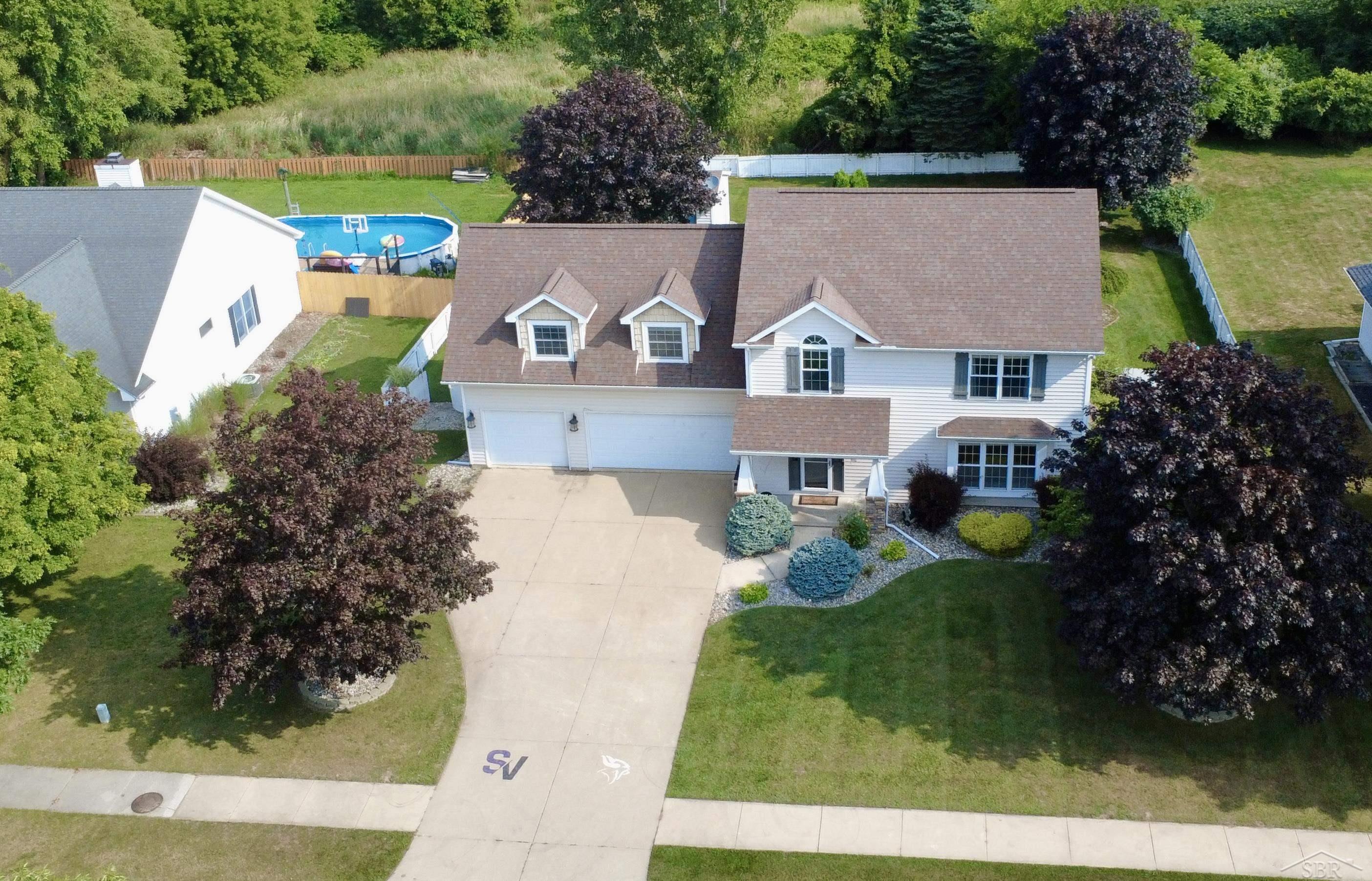 8876 Valleyview Court, Saginaw MI 48609 photo 1
