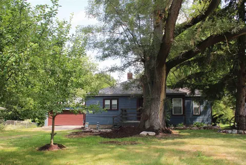 3895 S Washington Road, Saginaw MI 48601 photo 4