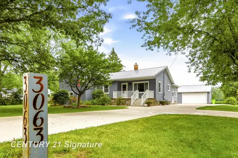 3063 E Gordonville Road, Midland MI 48640 photo 2