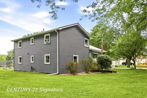 3063 E Gordonville Road, Midland MI 48640 photo 4