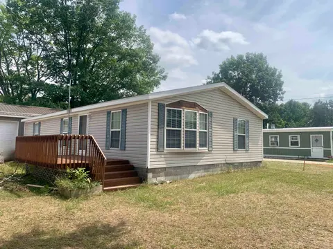 10419 Hunters Trail Trail, Lake MI 48632 photo 2