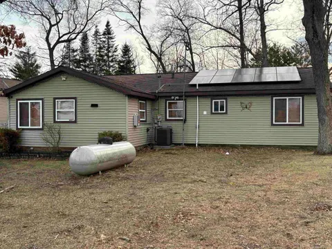 2901 Cathy Street, Harrison MI 48625 photo 3