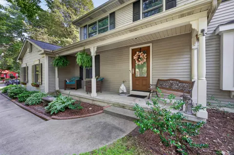 5909 Woodpark Drive, Midland MI 48640 photo 4
