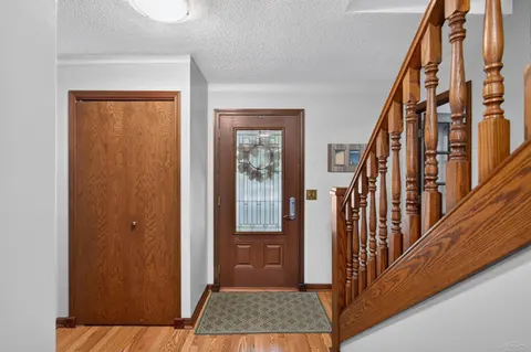 5909 Woodpark Drive, Midland MI 48640 photo 5