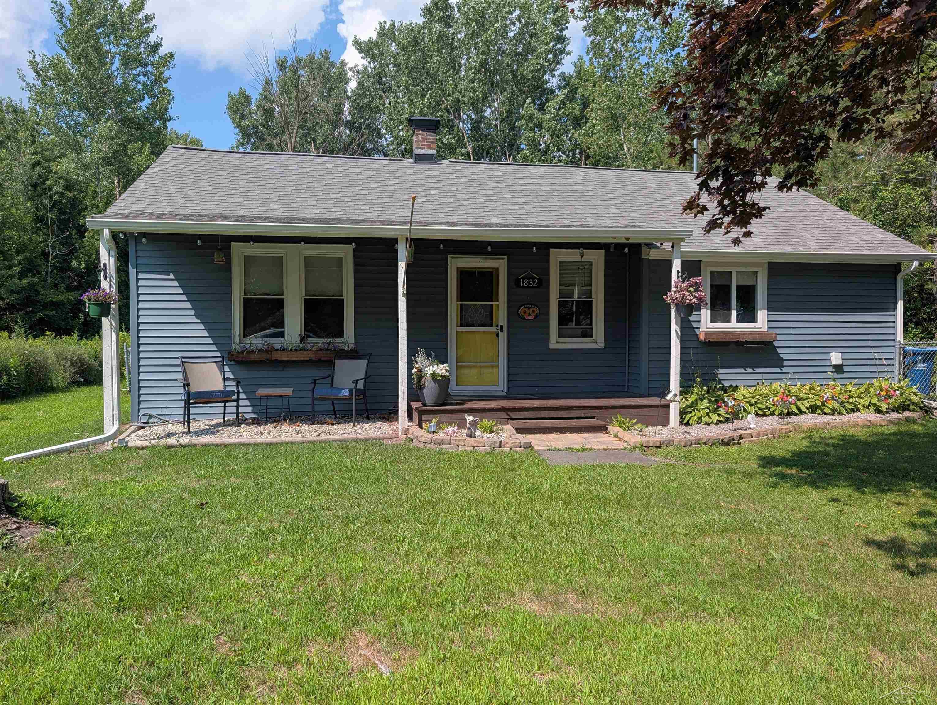 1832 Filmore Street, Essexville MI 48732 photo 1