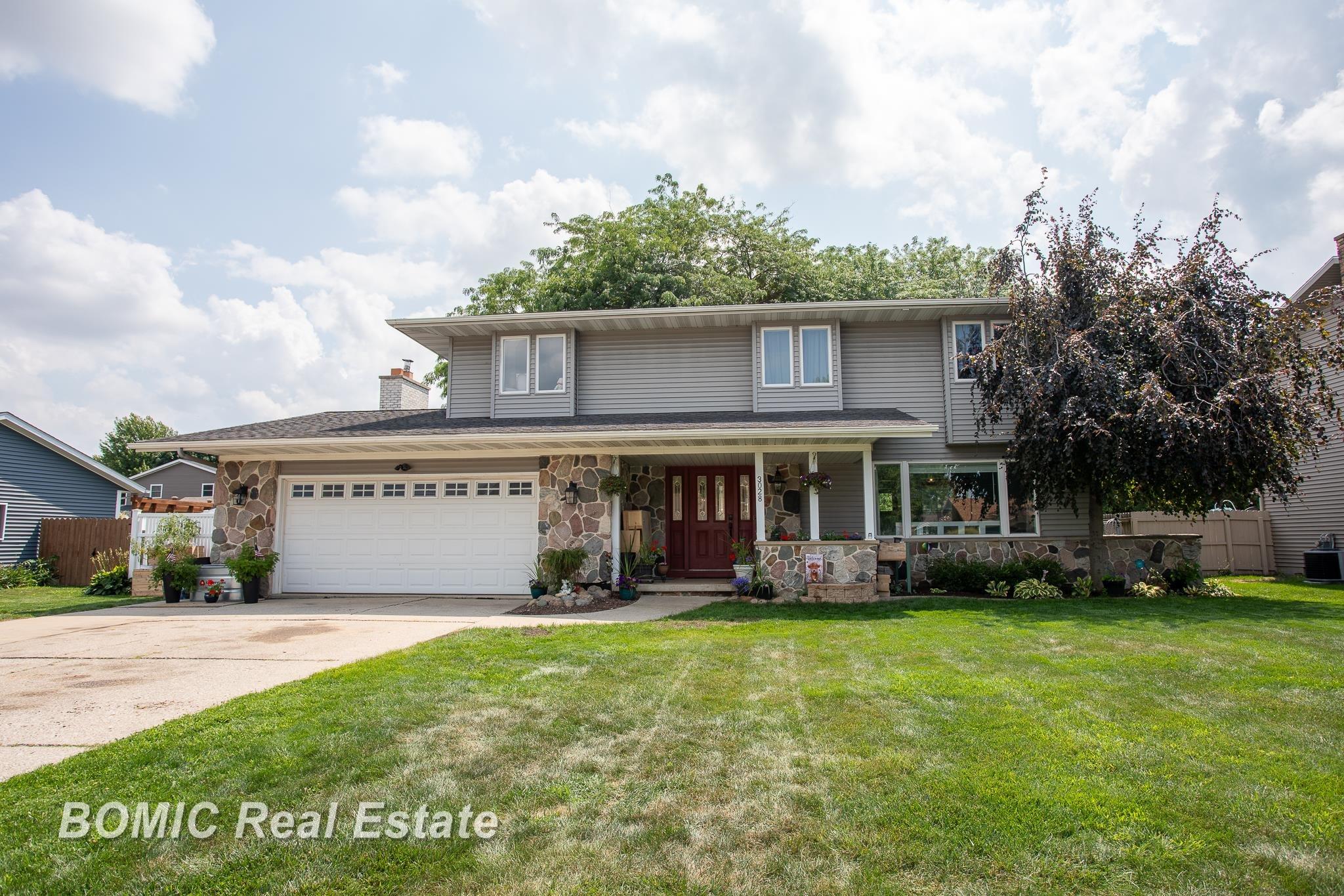 3028 Melrose Drive, Bay City MI 48706 photo 1