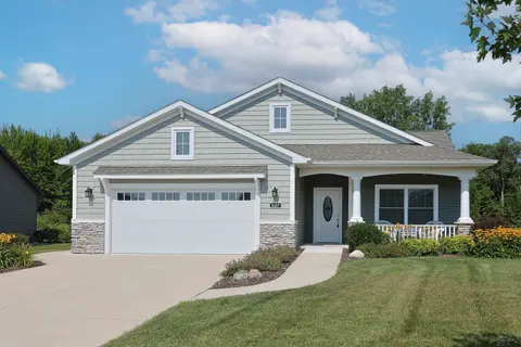 6207 Diamond View West Drive, Midland MI 48642 condo for sale