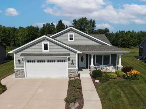 6207 Diamond View West Drive, Midland MI 48642 photo 2