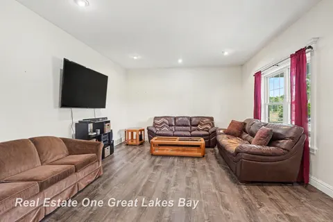 921 W Huron Road, Omer MI 48749 photo 4