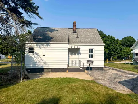 707 Burns Street, Essexville MI 48732 photo 5