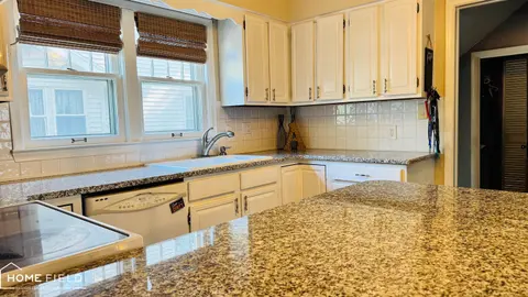813 N Ball Street, Owosso MI 48867 photo 4