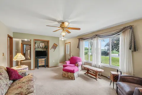 860 N Knight Road, Essexville MI 48732 photo 5