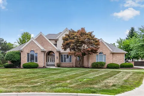 4258 S Autumn Ridge, Saginaw MI 48603 photo 4