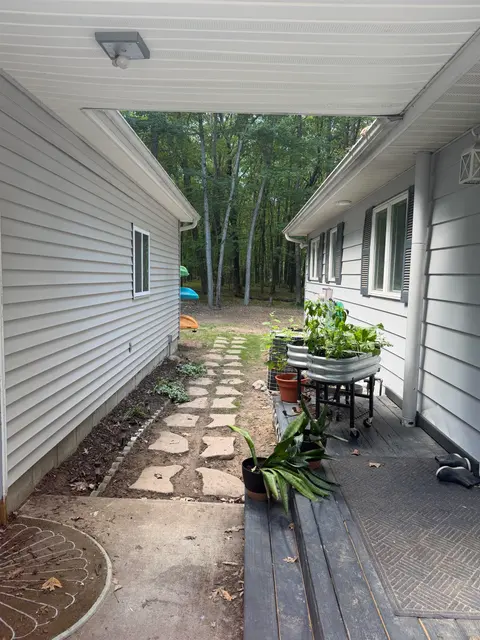 4740 Oak Run Road, Farwell MI 48622 photo 5