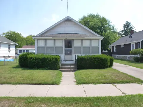 705 Stanton Street, Bay City MI 48708 home for sale