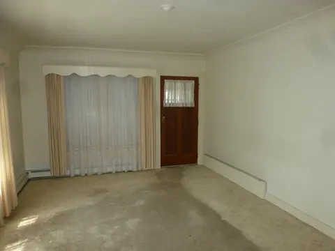 705 Stanton Street, Bay City MI 48708 photo 5