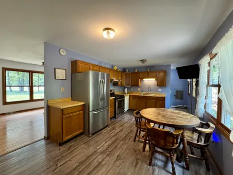 1365 E Burt Road, Burt MI 48417 photo 3