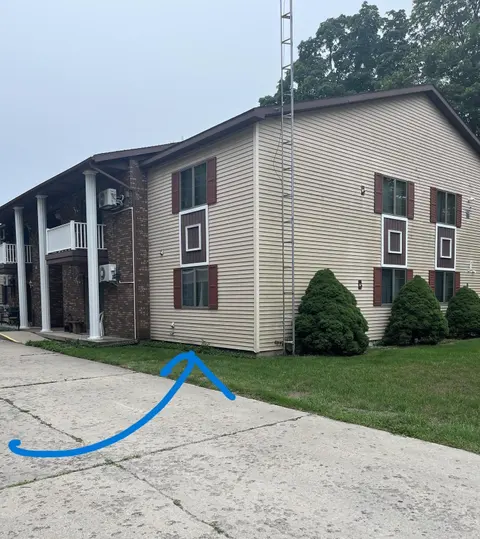 240 N Bowery #2 Street, Gladwin MI 48624 photo 2