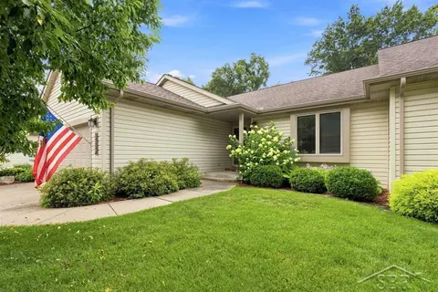 2609 Schade West Drive, Midland MI 48640 condo for sale