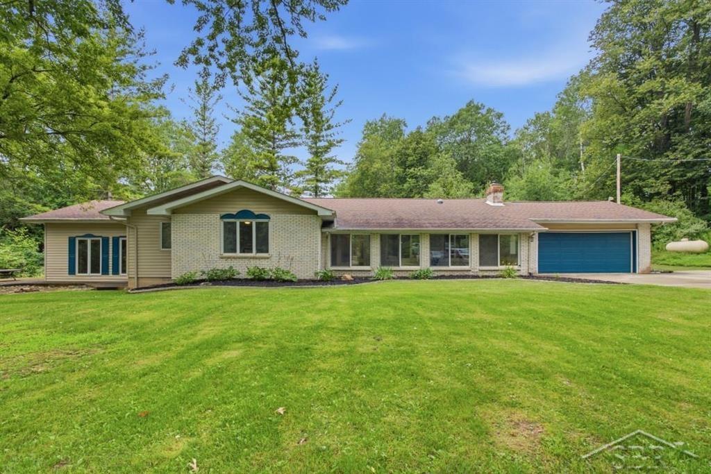 2890 S Hoover Avenue, Gladwin MI 48624 photo 1