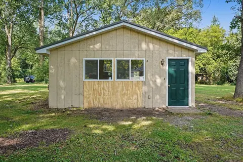155 N Meridian Road, Midland MI 48640 home for sale