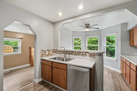 2507 7th Street, Bay City MI 48708 photo 4