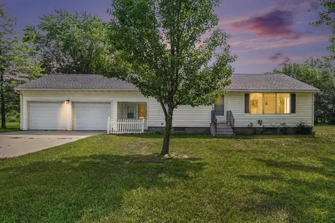 746 N Huron Road, Linwood MI 48634 photo 3