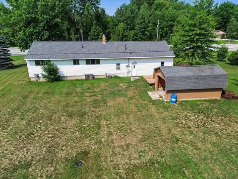 746 N Huron Road, Linwood MI 48634 photo 4
