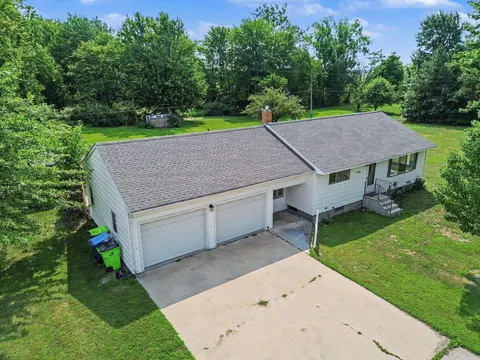 746 N Huron Road, Linwood MI 48634 photo 5