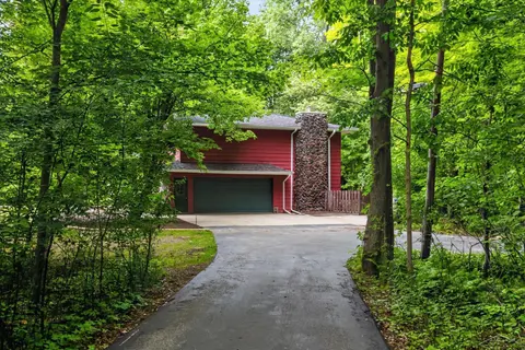 3783 E Kens Lane, Midland MI 48642 photo 2