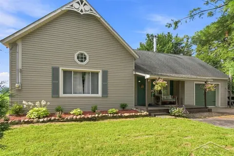 4646 E Hubbard Road, Midland MI 48642 home for sale