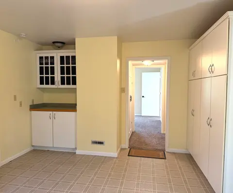 914 Cass Avenue, Bay City MI 48708 photo 4